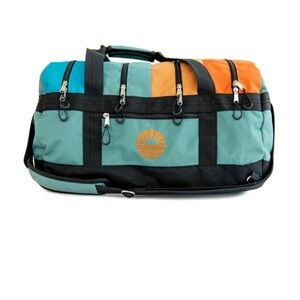 TOBIQ 60L Duffel in the color Zion